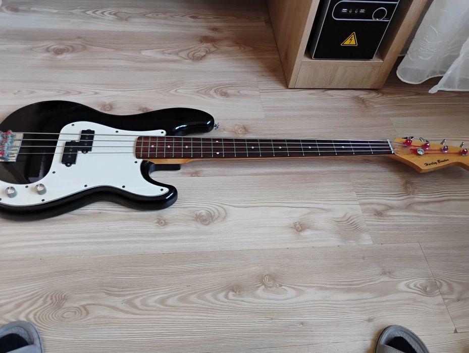 De vanzare chitara bass