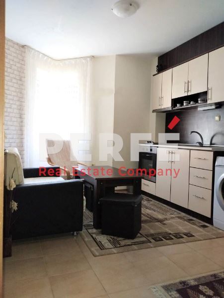Продава се Двустаен апартамент в Свети Влас - 37 кв.м за 1322 €/кв.м - Снимка #2