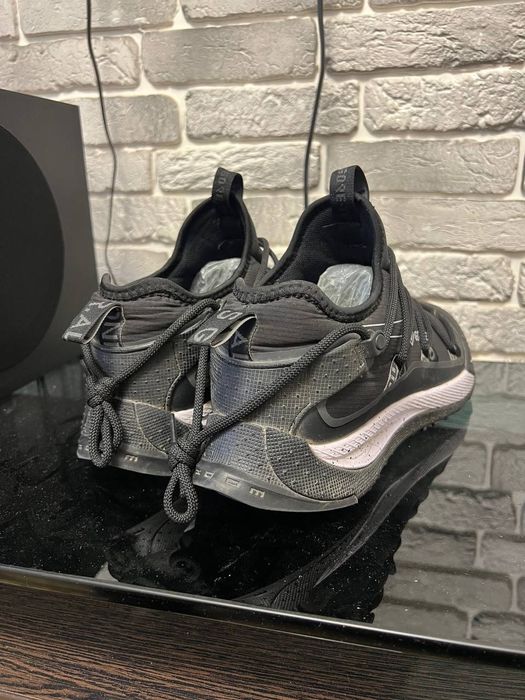 Оригинальные кроссовки Nike