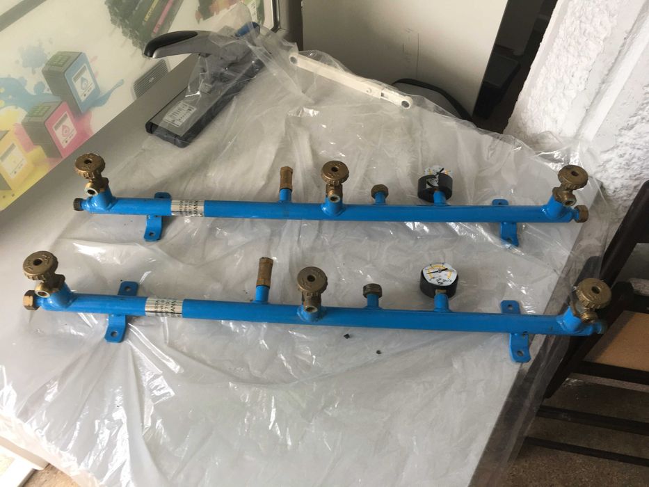 Kit complet pentru  4 butelii  centrala  cu inversor automat