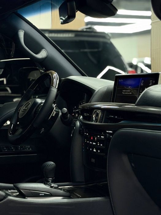 Lexus LX 570 supper sport