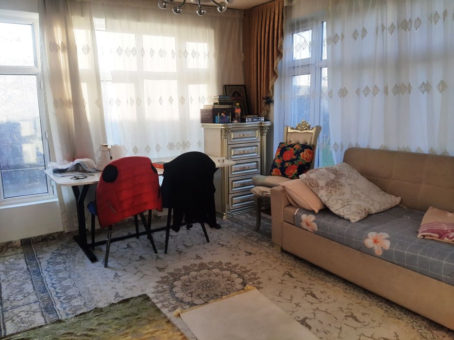 Yangihayot tumani, Rayxon, 1tor kochasi, 8-2 Uy