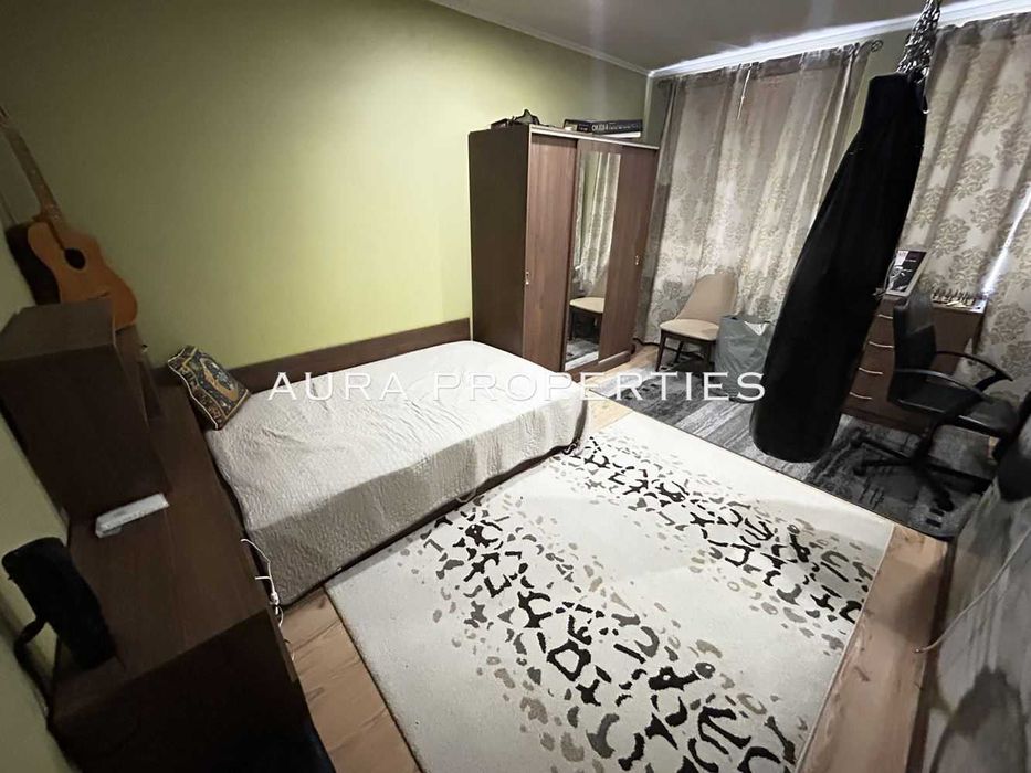 Разград / Къща, напълно обзаведена