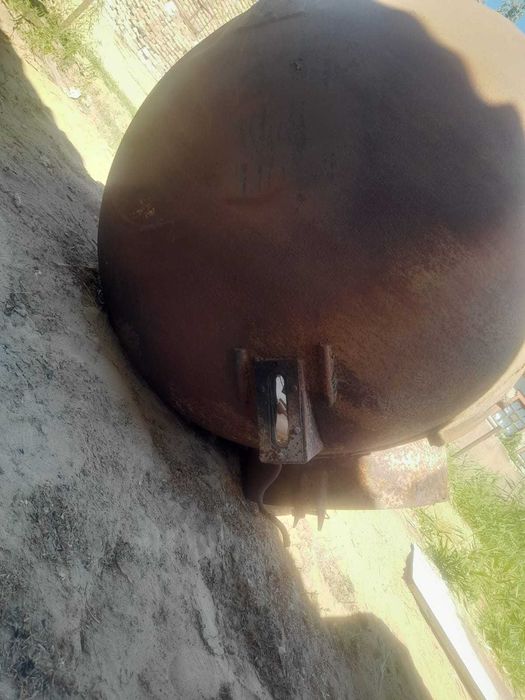 Ёмкаст для гавнавоз металлический