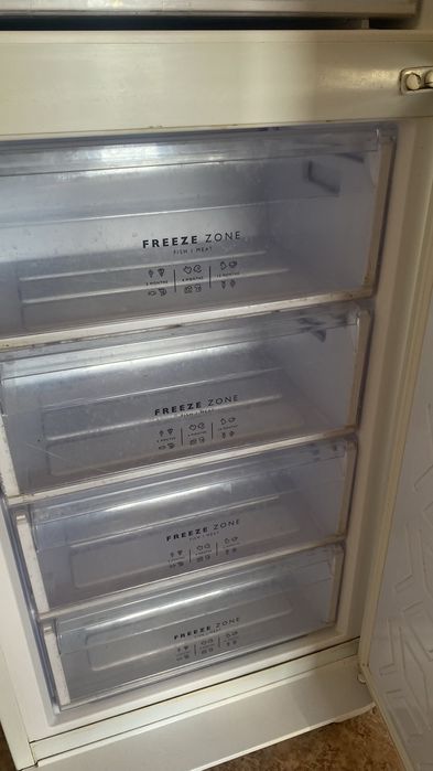 Продается холодильник Бирюса