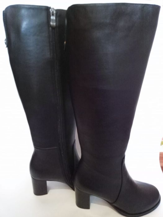 Продам сапоги женские