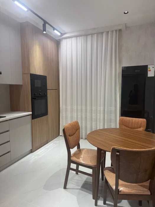 R3 Сдаётся 2/5/9 квартира ор-р Буз базар , Максим горький!