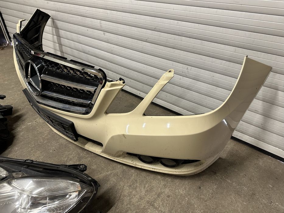 Предна броня,фарове,калници за Mercedes E-class