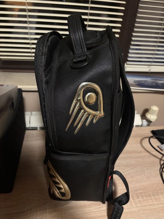 Раница Sprayground - Gold And Dangerous