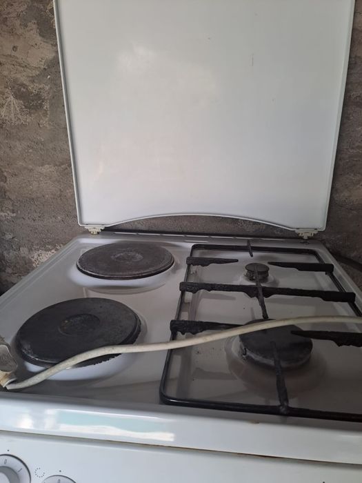 Газ-электро плита.Б/у. Продам