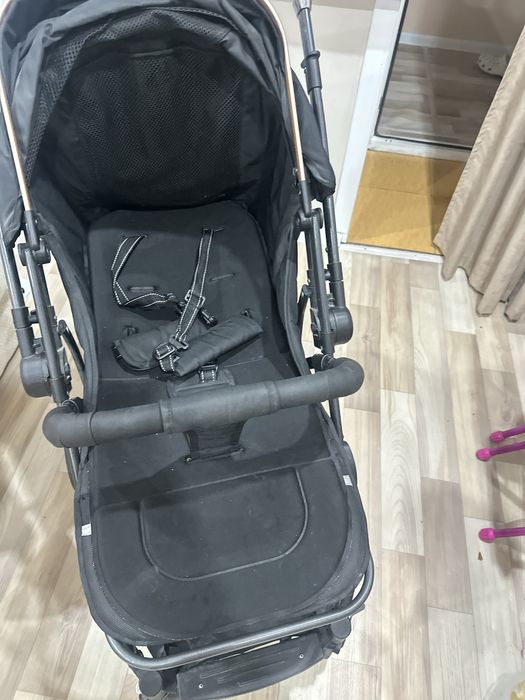 Продам коляску всесезонку