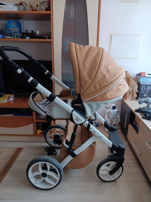 Децка количка с кошове