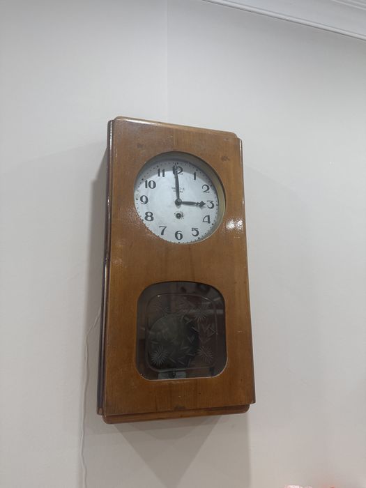 Часы старинные 1954 года.
