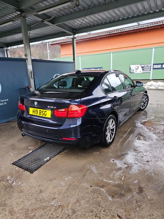 BMW F30 318D 2014