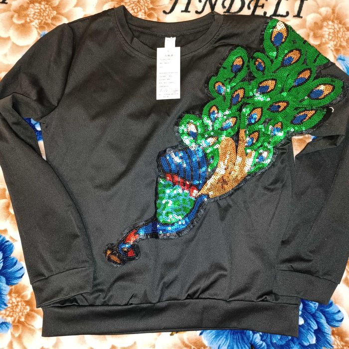 Продается женская кофта