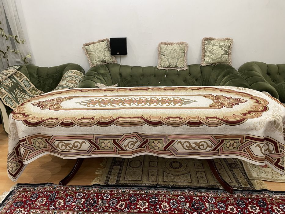 Продам гостевой стол