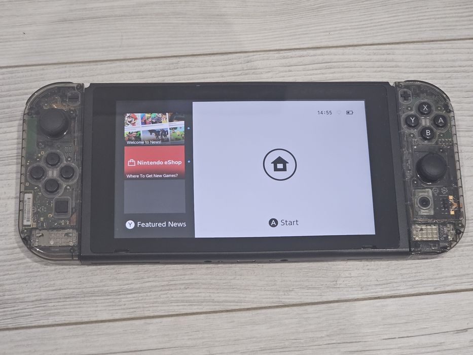 Vând consola Nintendo switch
