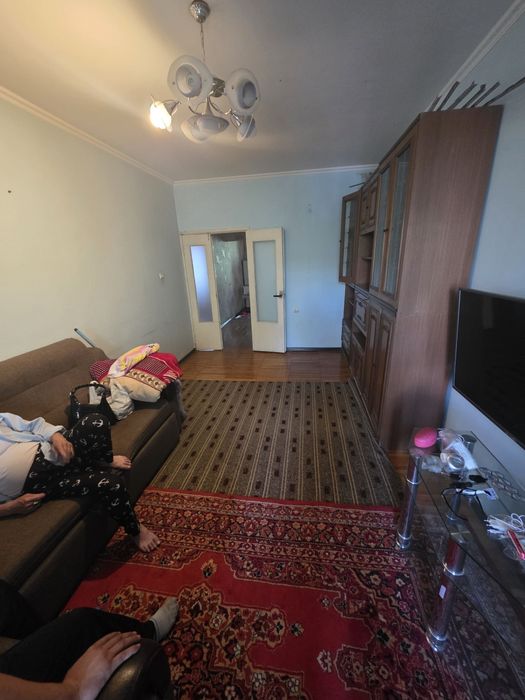 Yakkasaroy tumani Qushbegi Mahallasida uy ijaraga beriladi 2/4/5