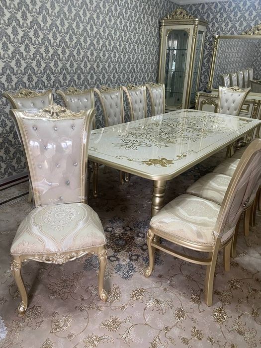 ЦЕХ дан Хуррам  стуллари.