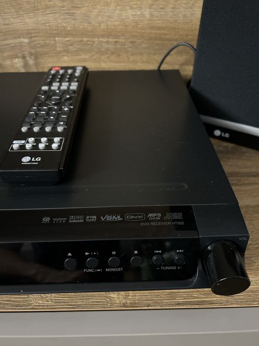 Vând sistem home cinema LG-HT 502