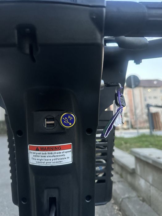 Scuter electric Mercurius pentru persoane cu dizabilitati/varstnici