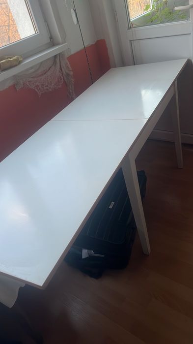 Разтегателна кухненска маса