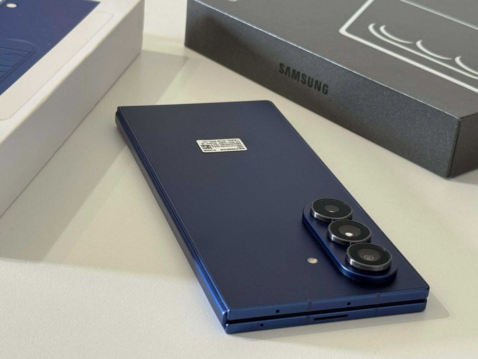 Бартер! 24м. Гаранция! Samsung Galaxy Z Fold 7 512/12GB Blue Shadow (Син)