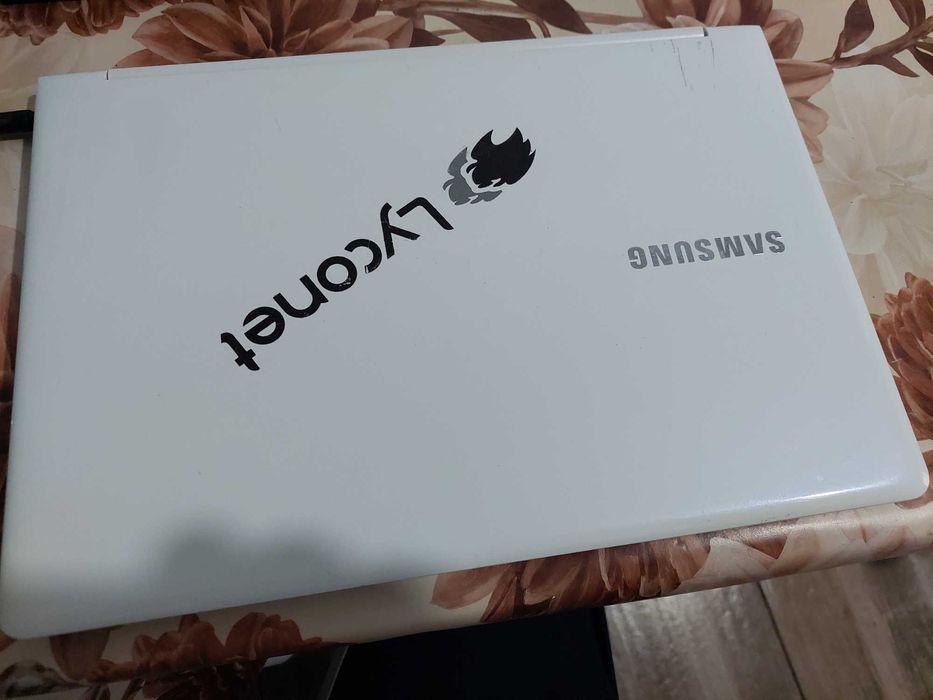 samsung np905s3g ativ book fara incarcator,slim,quad core,ssd,4gb ram