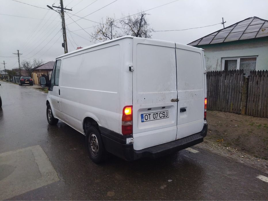 Vând ford transit