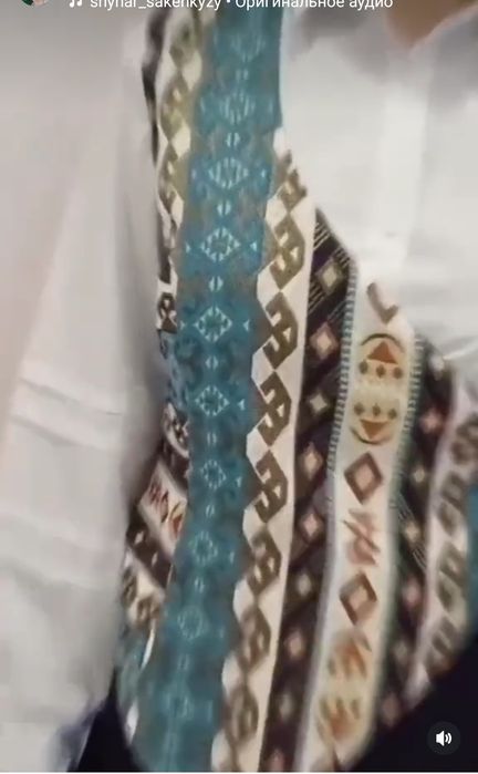 Кажекей тақиясымен сатылады