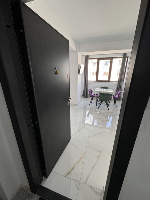 Garsoniera  de inchiriat Mioveni bloc nou.