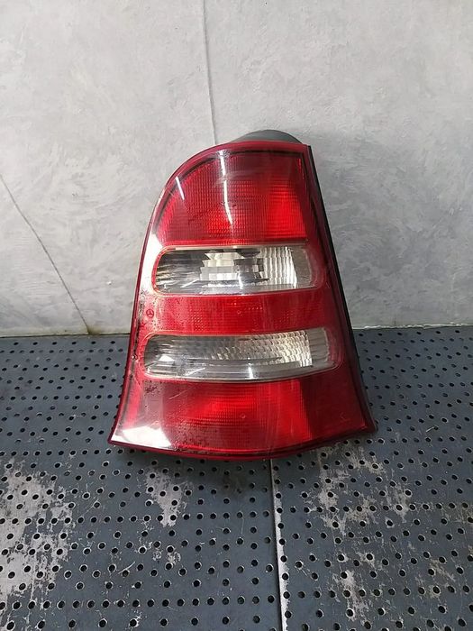 Stop tripla lampa dreapta mercedes a class w168 1688202864r