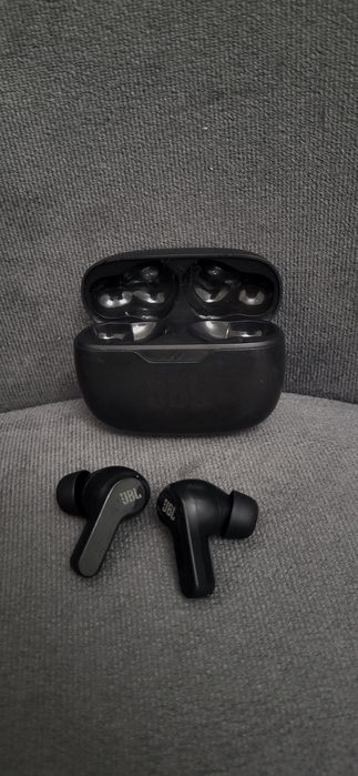 JBL Wave 200TWS срочно продам.