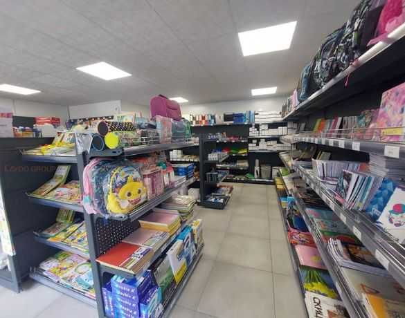 Метални крайстенни и островни стелажи за архив и книжарница тъмно сив