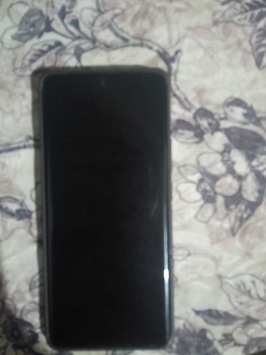 Vând Redmi Note 15 5G, 256 GB stocare, în stare foarte bună, fără zgârieturi  fără lovituri  folosit cu grijă Telefonul funcționează perfect