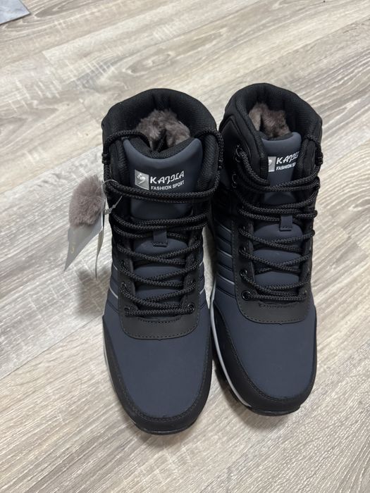 Кроссовки KAJILA черный, синий