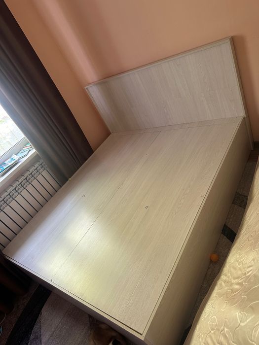 Кровать двухспальный без матраса