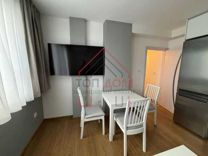 Дава се под наем Тристаен апартамент в Варна, Зимно кино Тракия - 60 кв.м за 612 € - Снимка #3