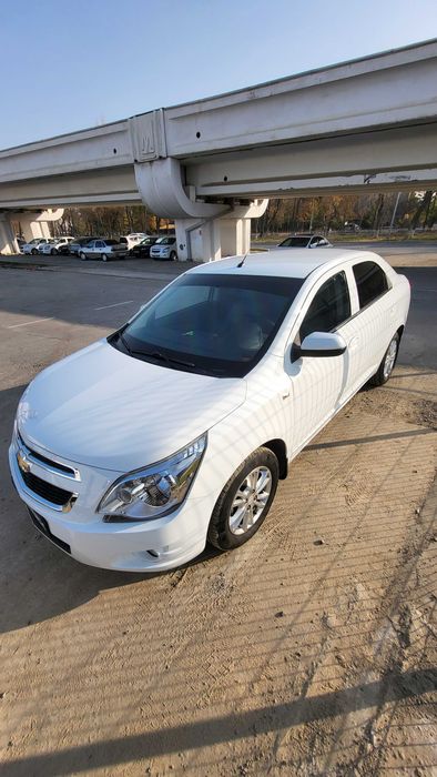 Продам автомобиль Кобальт в отличном состоянии.