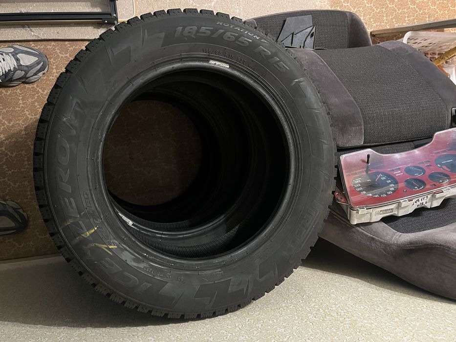 Зимняя резина Pirelli Ice Zero