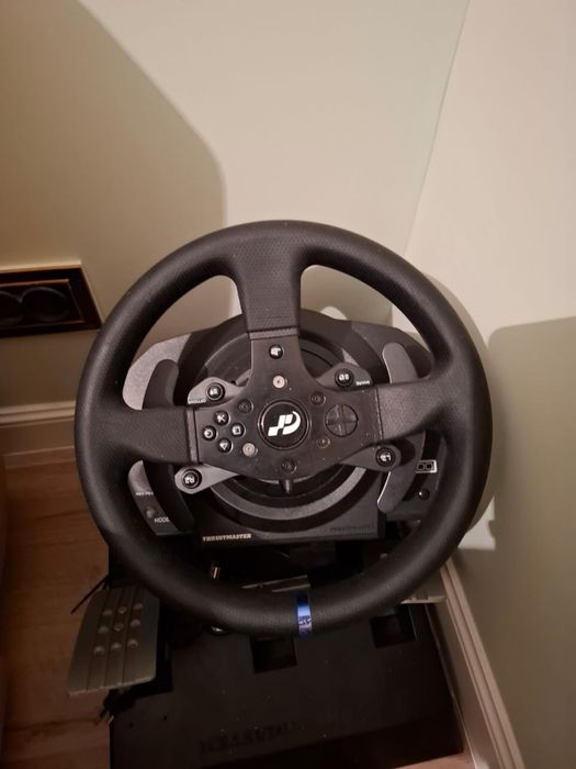 Игровой руль Trustmaster T300RS