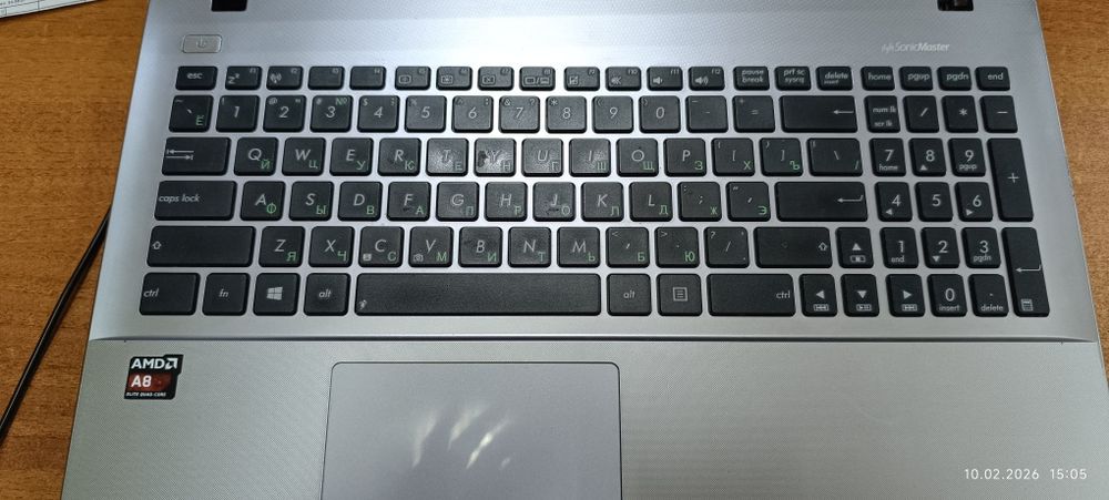 Продам ноутбук Asus X550d на запчасти
