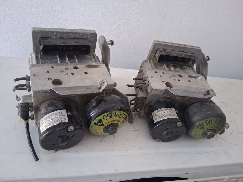 De vanzare Pompa  /Modul  de franare SBC  Mercedes  E  clas  ,BOSCH O