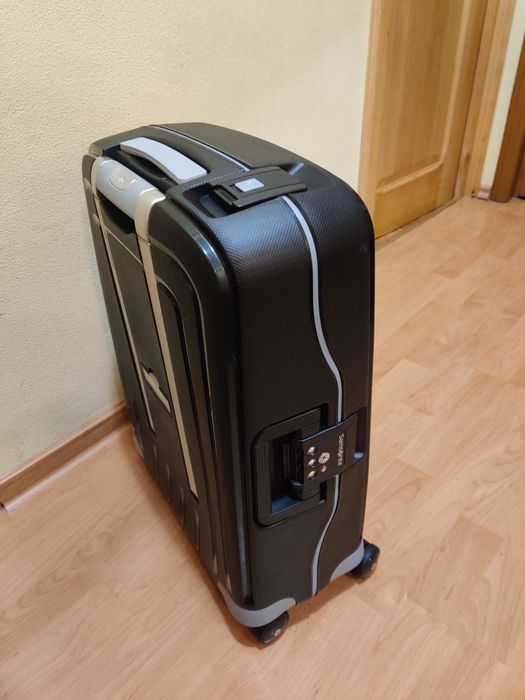 Troler cabină SAMSONITE Spinner S'Cure  55 cm negru