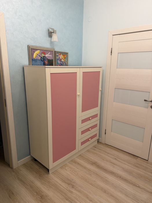Шкаф для одежды девочки