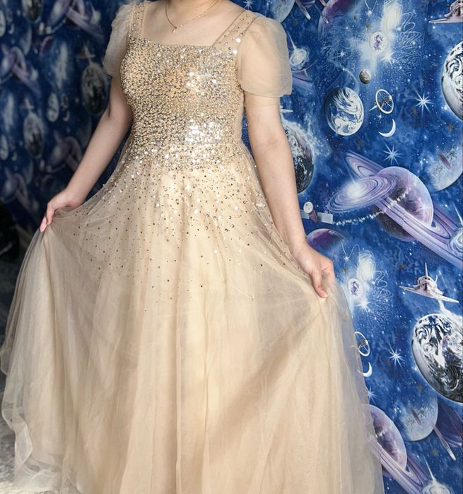 Продам платье вечернее