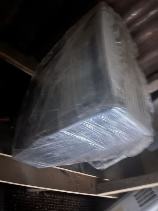 Телевизор и DVD в комплекте