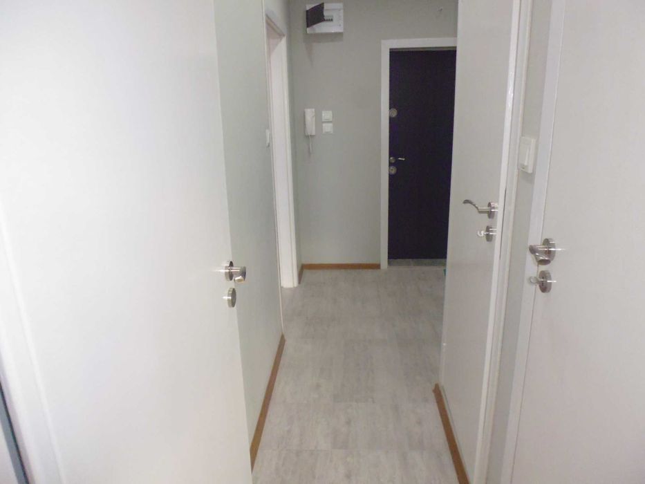 Продава се Двустаен апартамент в София, Надежда 2 - 42 кв.м за 1728 €/кв.м - Снимка #9