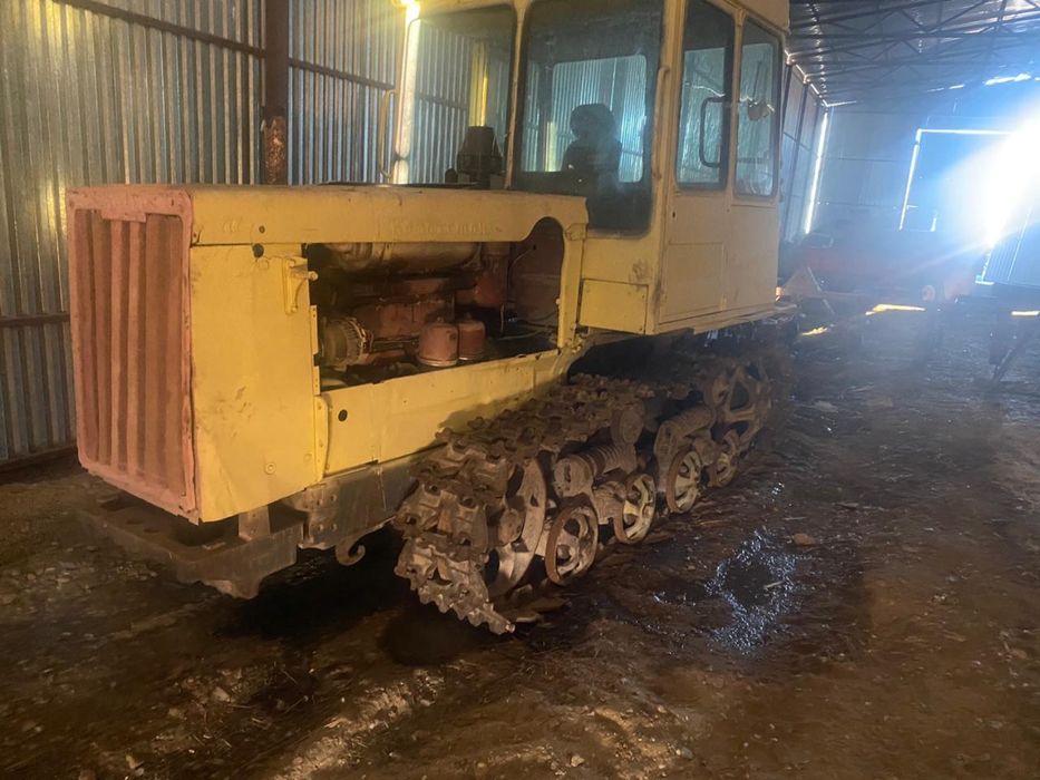 Трактор ДТ75