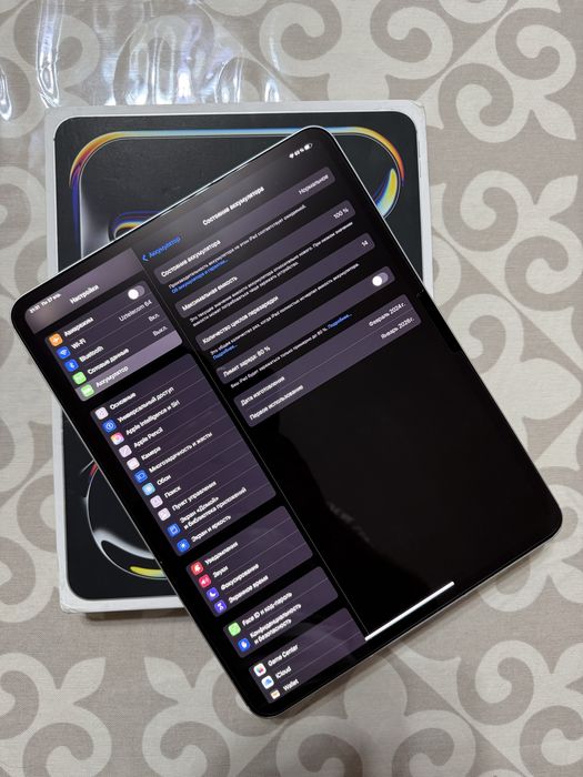 iPad Pro 13 M4 512GB cellular + Apple Pencil Pro + Logitech Combo